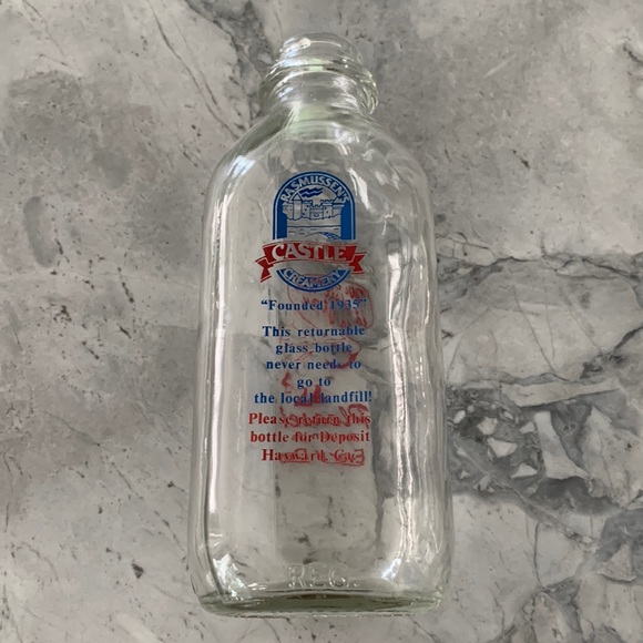 1 QT Glass Milk Bottle - Picture 3 of 8